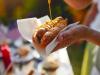 Nghiên cứu chứng minh: Ăn một chiếc xúc xích có thể khiến cuộc sống của bạn mất 36 phút