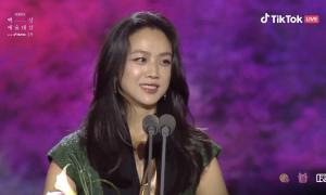 Thang Duy giành giải Nữ diễn viên xuất sắc nhất tại Baeksang 2023